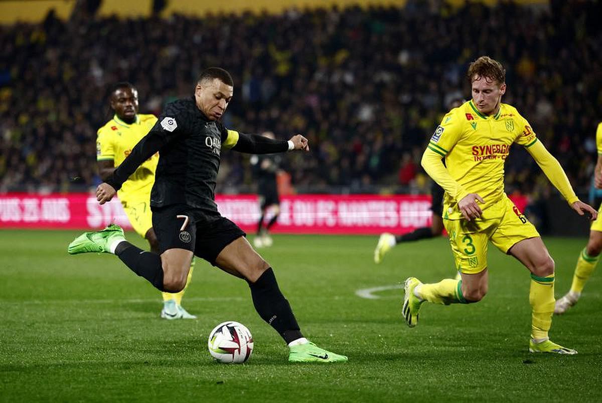 Kylian Mbappe helps PSG beat Nantes to extend Ligue 1 lead