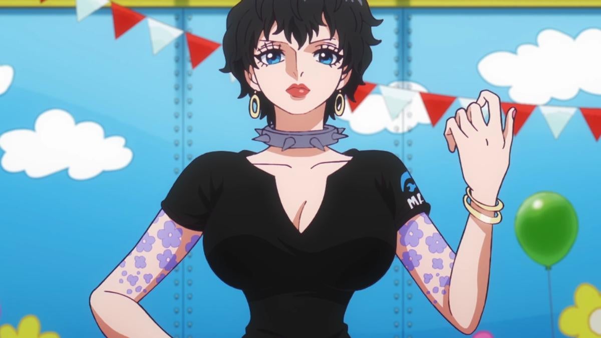 One Piece Cosplay Shows Off Vice Admiral Doll