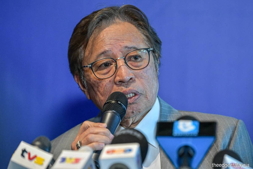 Abang Johari: Investors must deposit minimum RM2 mil to migrate to Sarawak