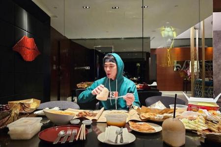 Singer Jam Hsiao enjoys local food while in Singapore