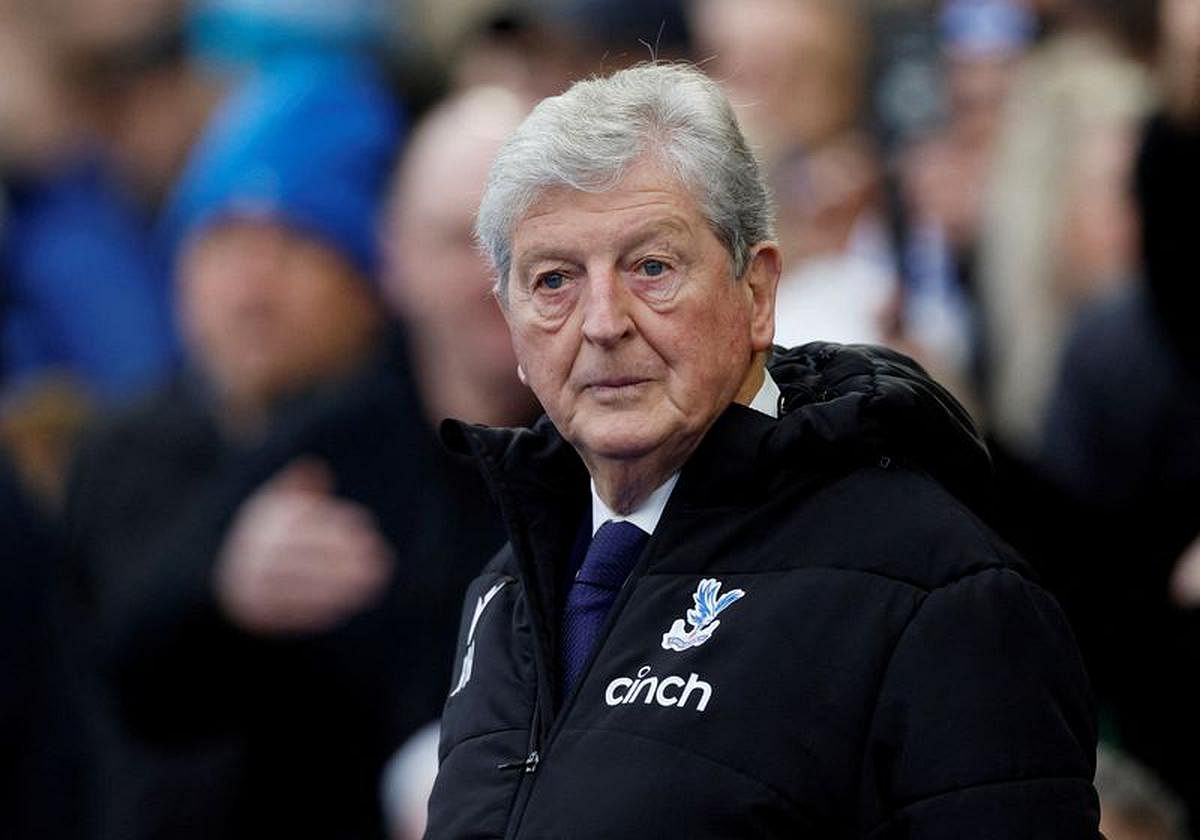 Hodgson steps down as manager at struggling Palace, Glasner appointed
