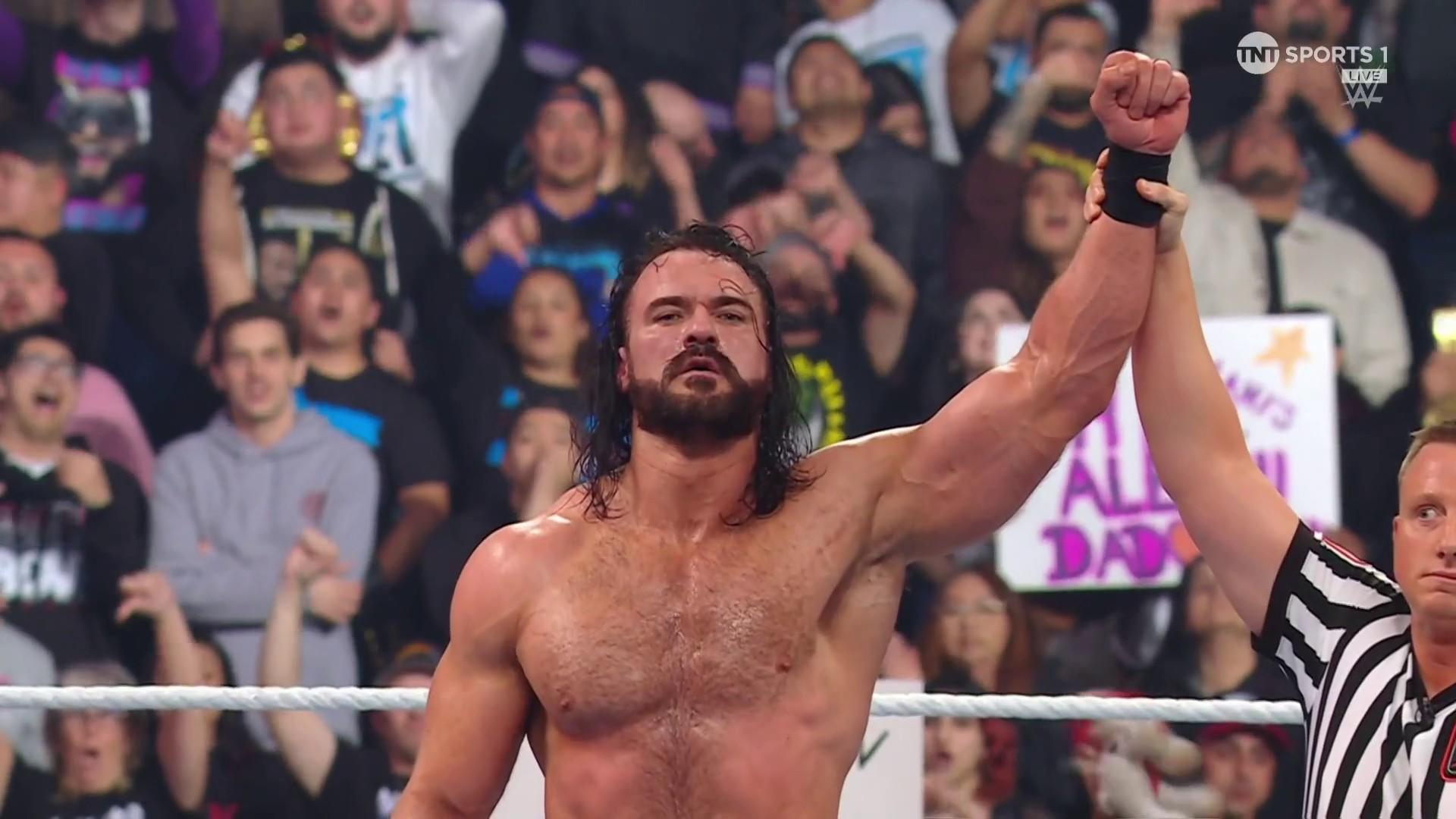 Drew McIntyre Beats Cody Rhodes on WWE Raw After Interference from The Bloodline