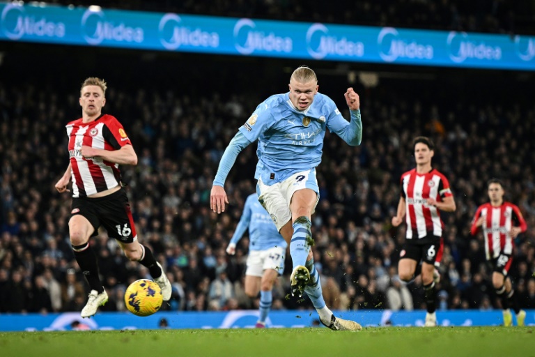 Haaland 'shuts mouths' as Man City close on Liverpool