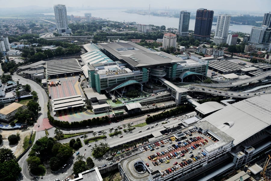 Immigration QR code being tested for 3 months at Johor entry points