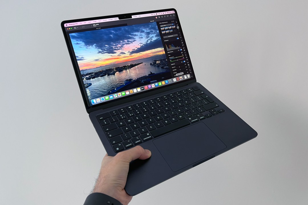 My favourite MacBook is now $100 cheaper