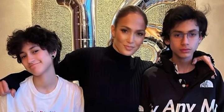 Jennifer Lopez Is the Proudest Mom in Video of Her Twins’ 16th Birthday Trip to Japan