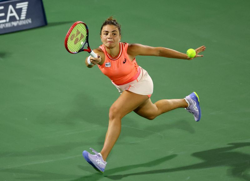 Tennis-Paolini downs giant-slayer Kalinskaya to win Dubai Championships