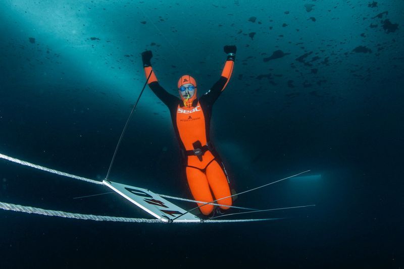 Diving-Cafolla reclaims apnea ice diving world record in just 36 hours