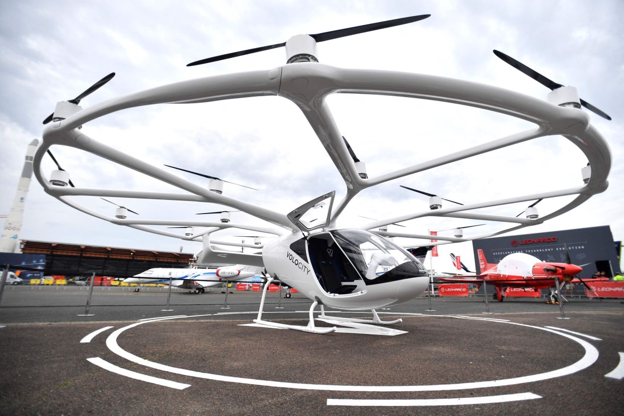 Air-taxi plan for Paris at risk of missing Olympics deadline