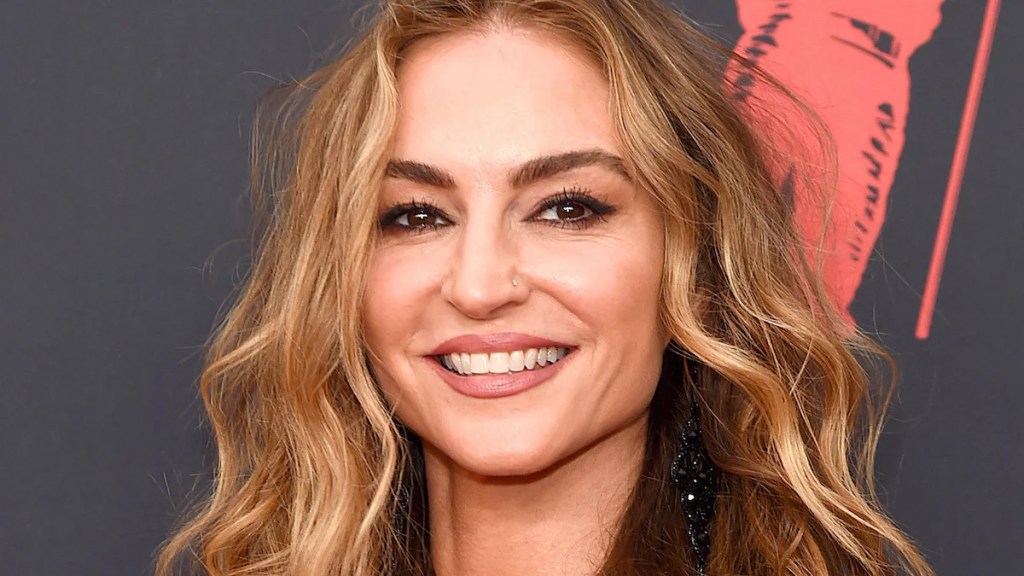 ‘Sopranos’ Star Drea de Matteo Says OnlyFans Subscribers Paid Off Her Mortgage ‘in 5 Minutes’