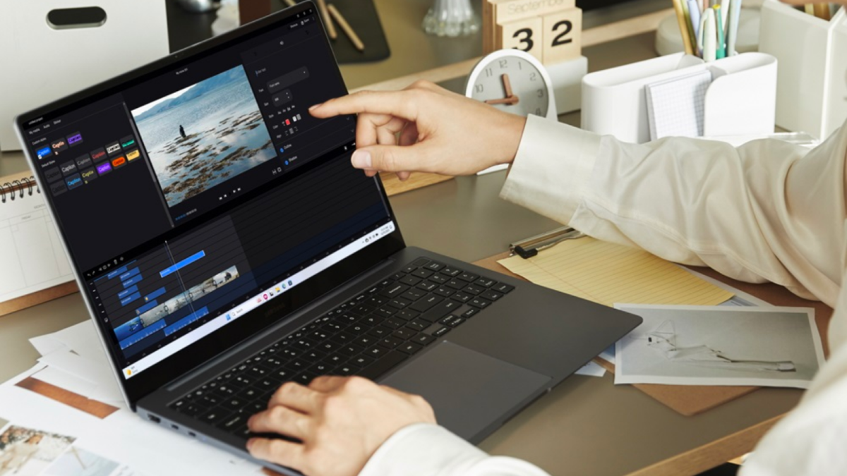 Samsung's new Galaxy Book4 series laptops come with free gift cards worth up to $200 at Best Buy