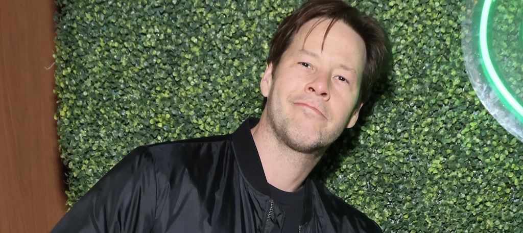 Ike Barinholtz Defeated A 13-Game Winner On Regular ‘Jeopardy!’ — Not ‘Celebrity Jeopardy!’ — And People Are Freaking Out