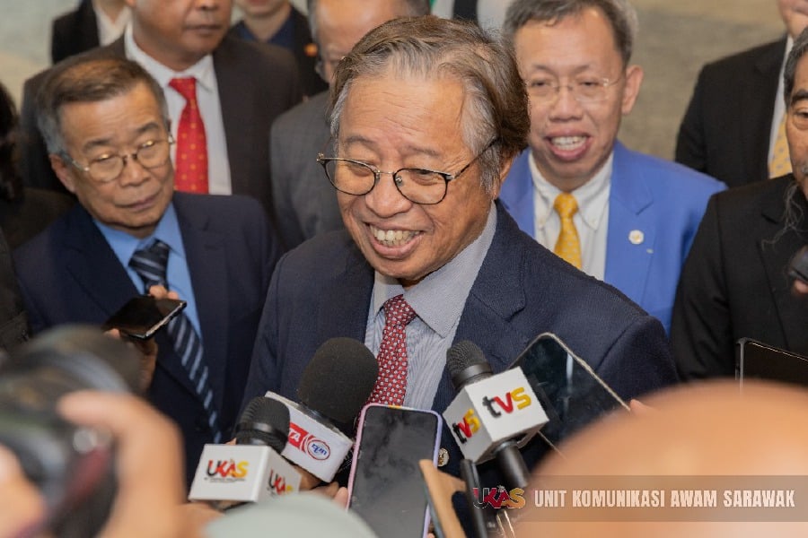Sarawak electric tariff rates to reflect new SST increase - Abang Jo