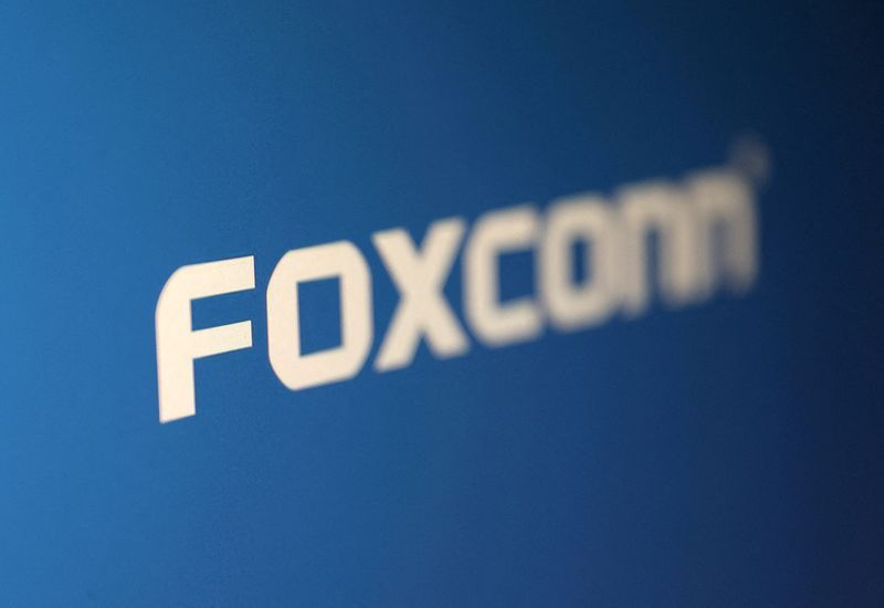 Foxconn's February revenue down 12.33% y/y, sees Q1 fall