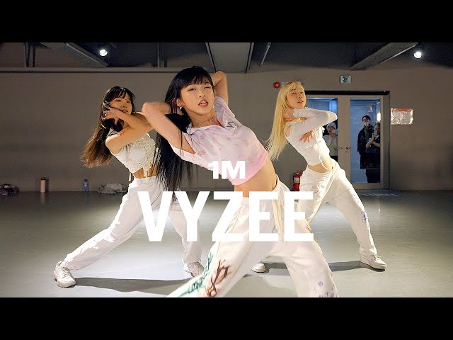 SOPHIE - VYZEE / Redy Choreography