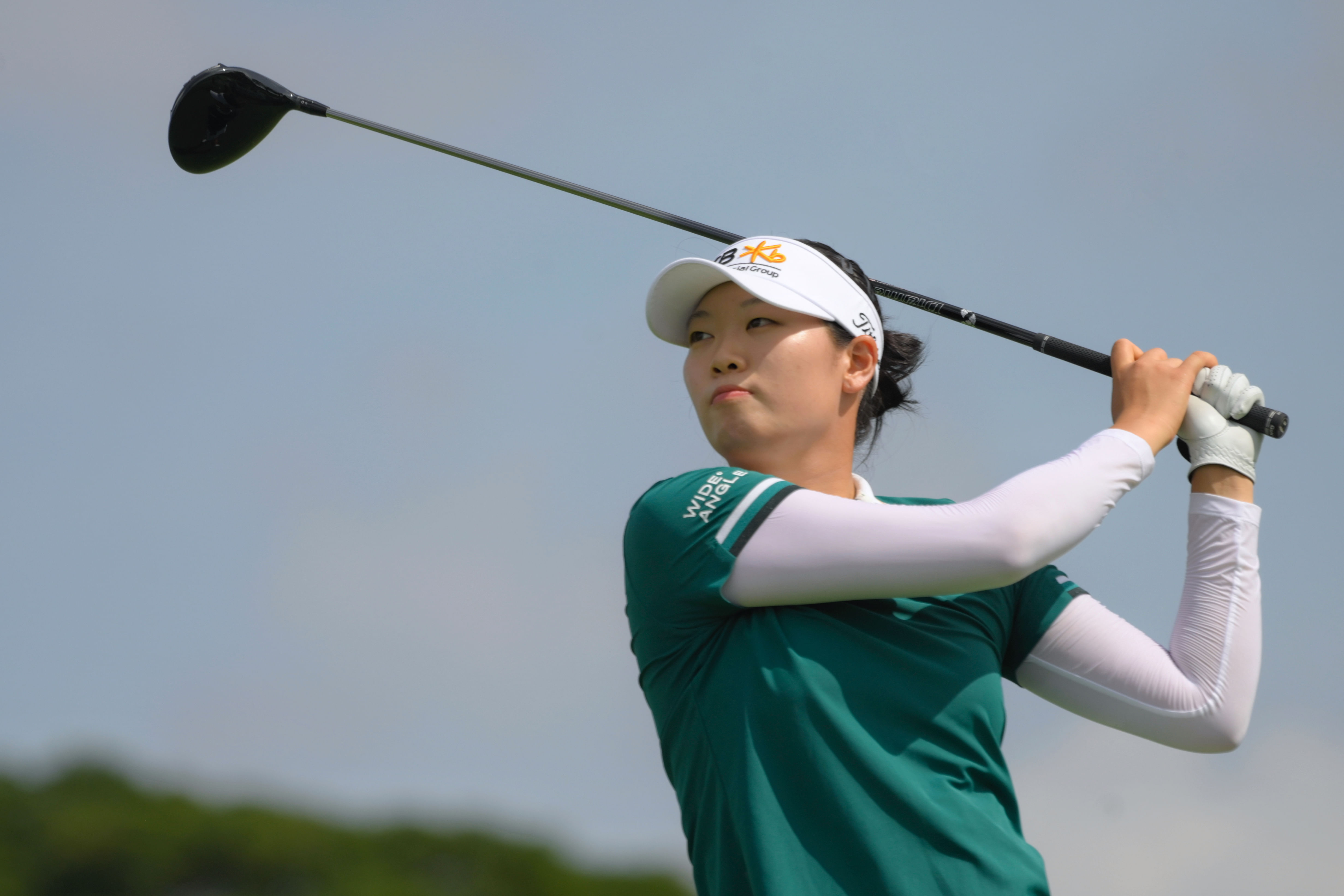After years of struggling with her health, South Korean golfer Bang Shin-sil back to her best