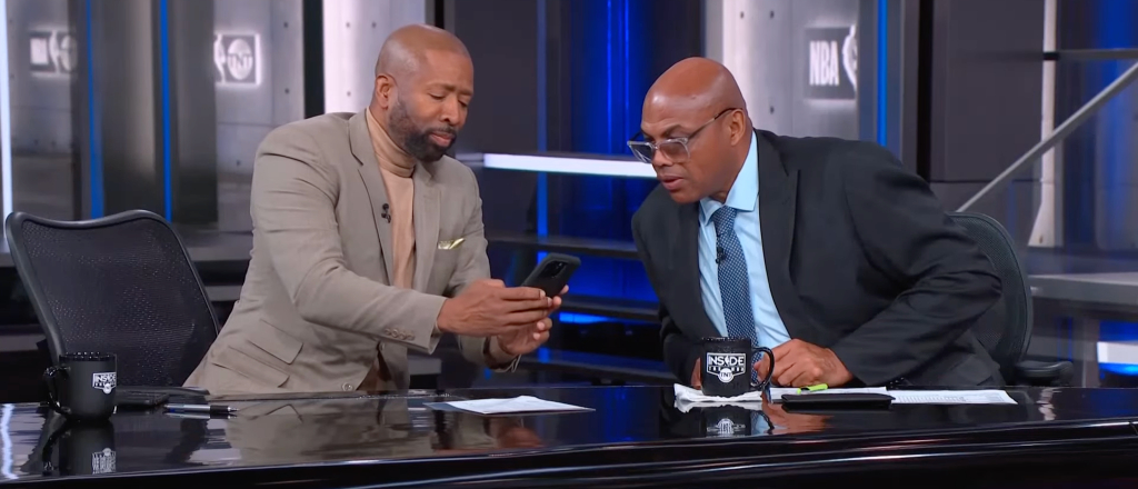 Charles Barkley Had No Idea What Was Going On When Kenny Smith Tried To Get Him To Go Live On IG