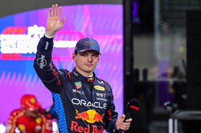 Verstappen takes Saudi pole, casts doubt on Red Bull future