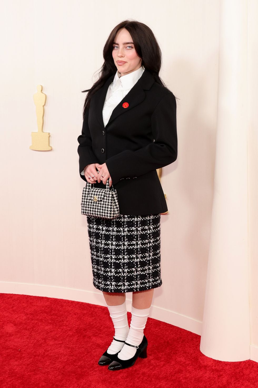 Billie Eilish Has a Barbie-fied Take on the Office Siren Trend at the 2024 Oscars