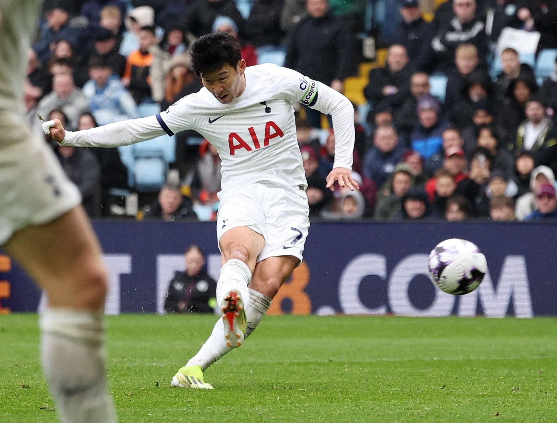Super Son-day for Tottenham Hotspur in 4-0 thrashing of Aston Villa