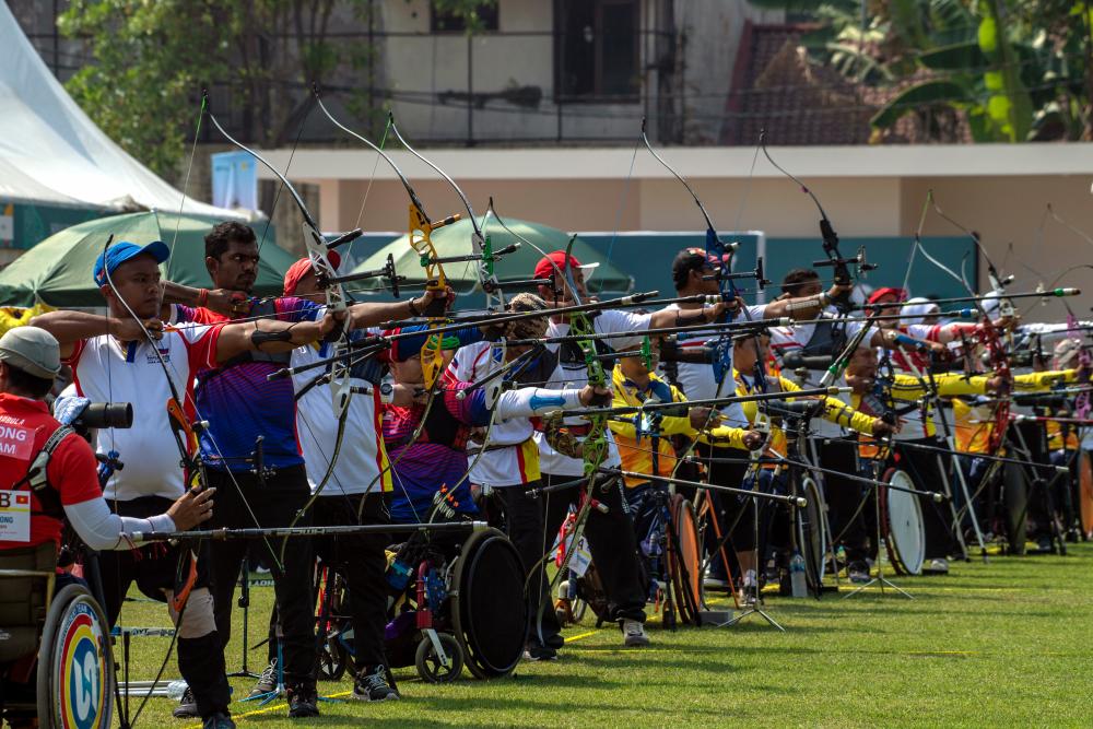 Paralympic archery squad to camp in Sydney for 16 days