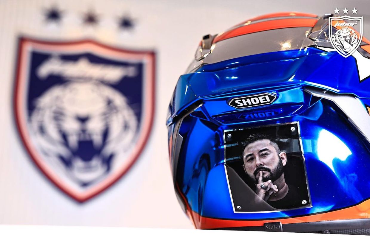 Rider Hafizh lets image on his helmet do the talking