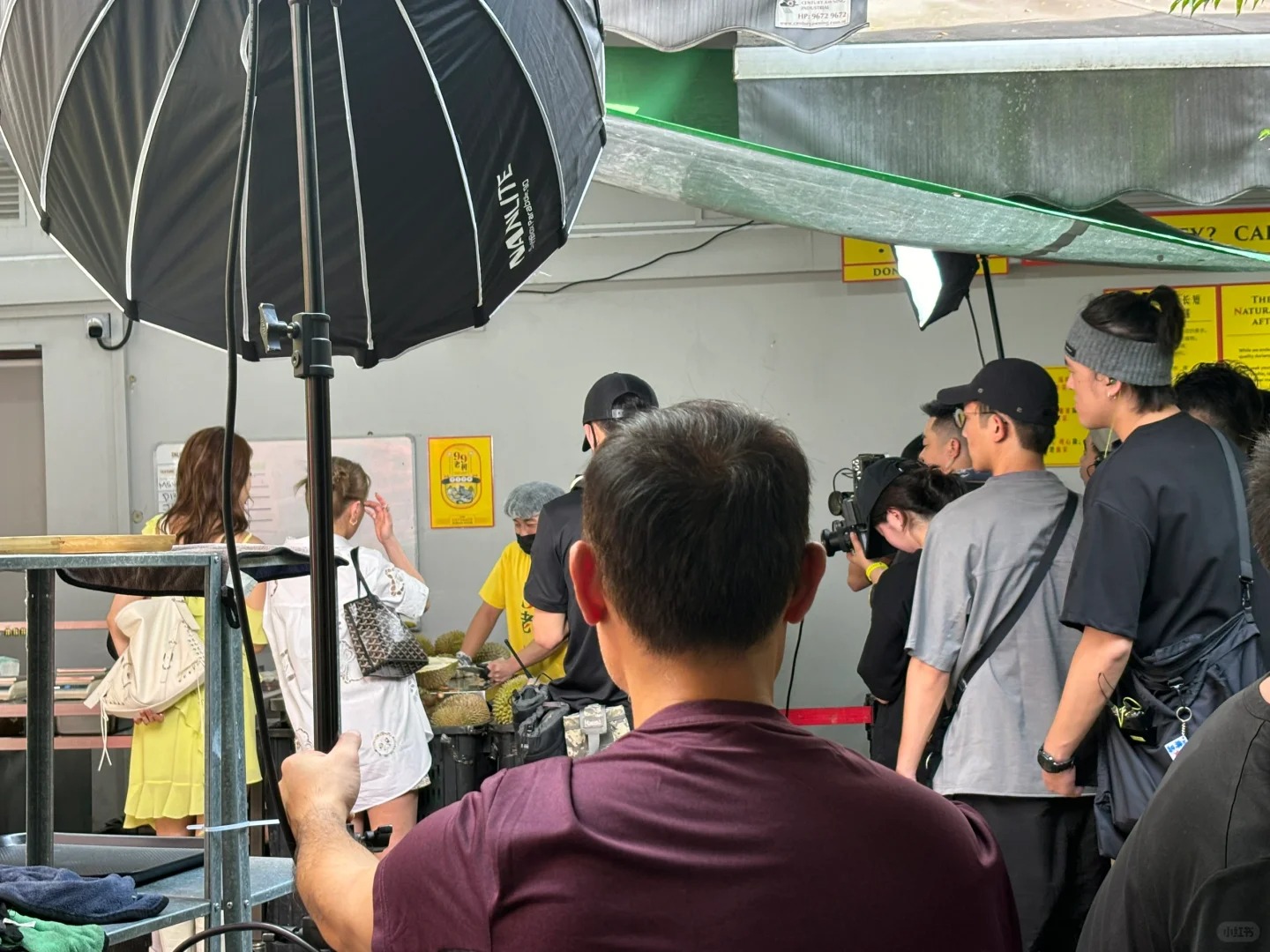 Joey Yung, Charlene Choi and Gillian Chung spotted filming in Singapore