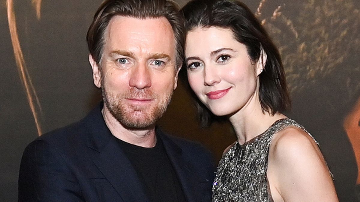 Ewan McGregor needed help with sex scenes with his own wife Mary Elizabeth Winstead