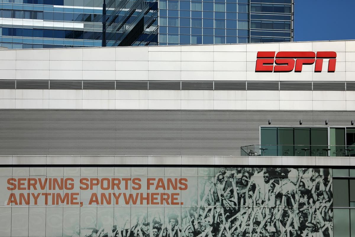 ESPN, College Football Playoff strikes new six-year extension deal