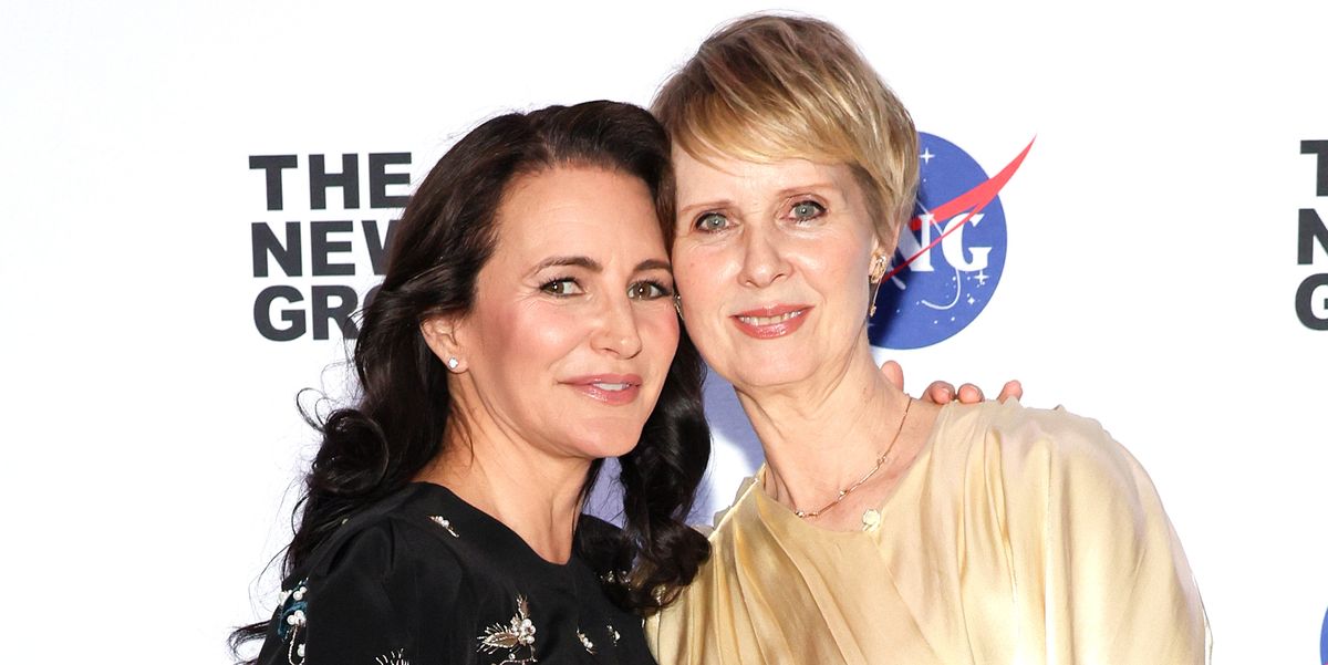Kristin Davis and Cynthia Nixon Have Sweet Sex and the City Reunion at Theater Gala