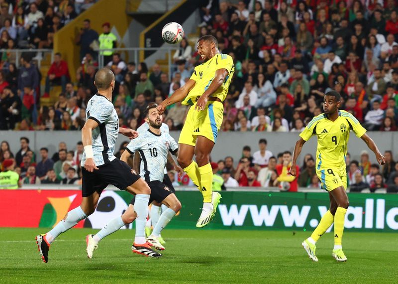 Soccer-Portugal breeze past Sweden 5-2 in Euros warm up