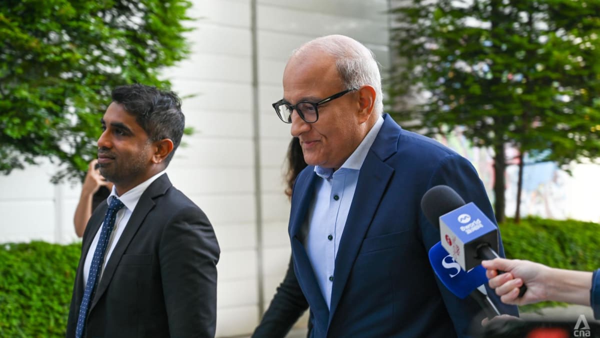 Iswaran gets 8 new charges of obtaining S$19,000 in valuables such as whisky, Brompton bike from construction firm boss
