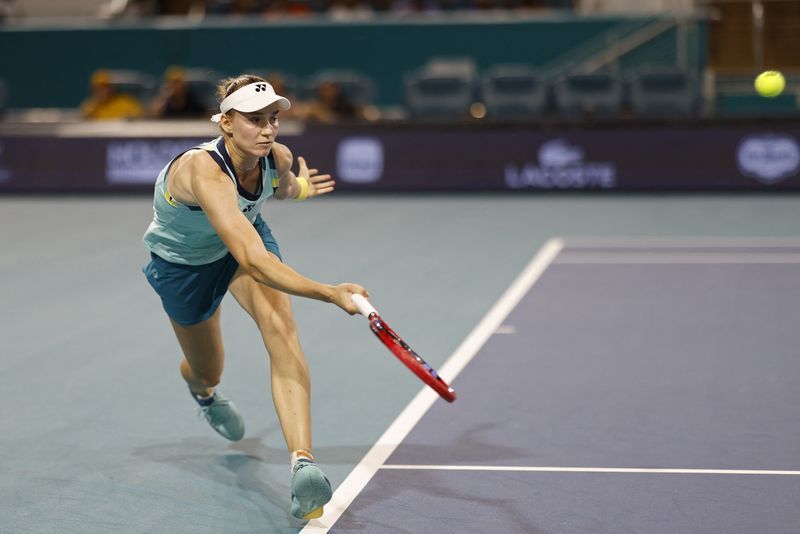 Tennis-Rybakina survives Sakkari battle to reach Miami Open semis