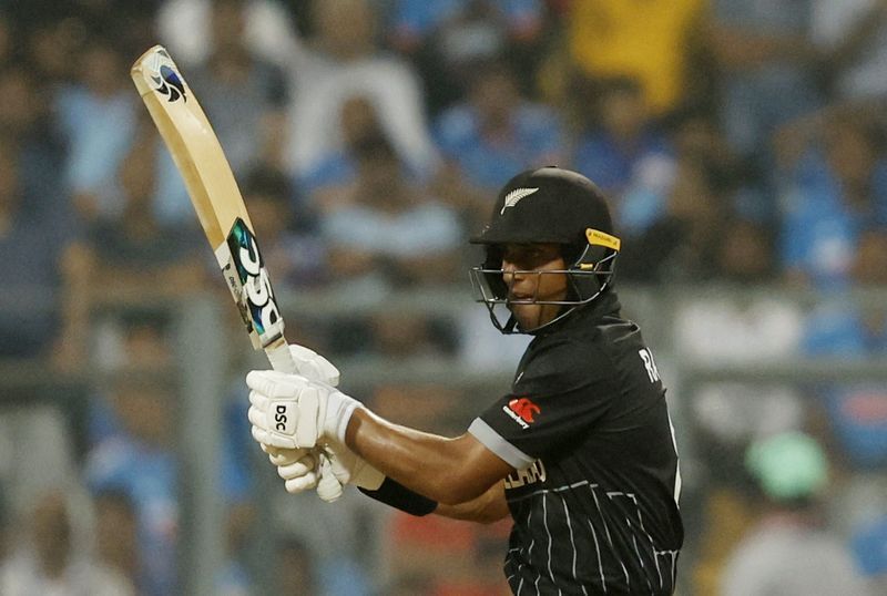 Cricket-Hussey hails Ravindra for making fast start to IPL career