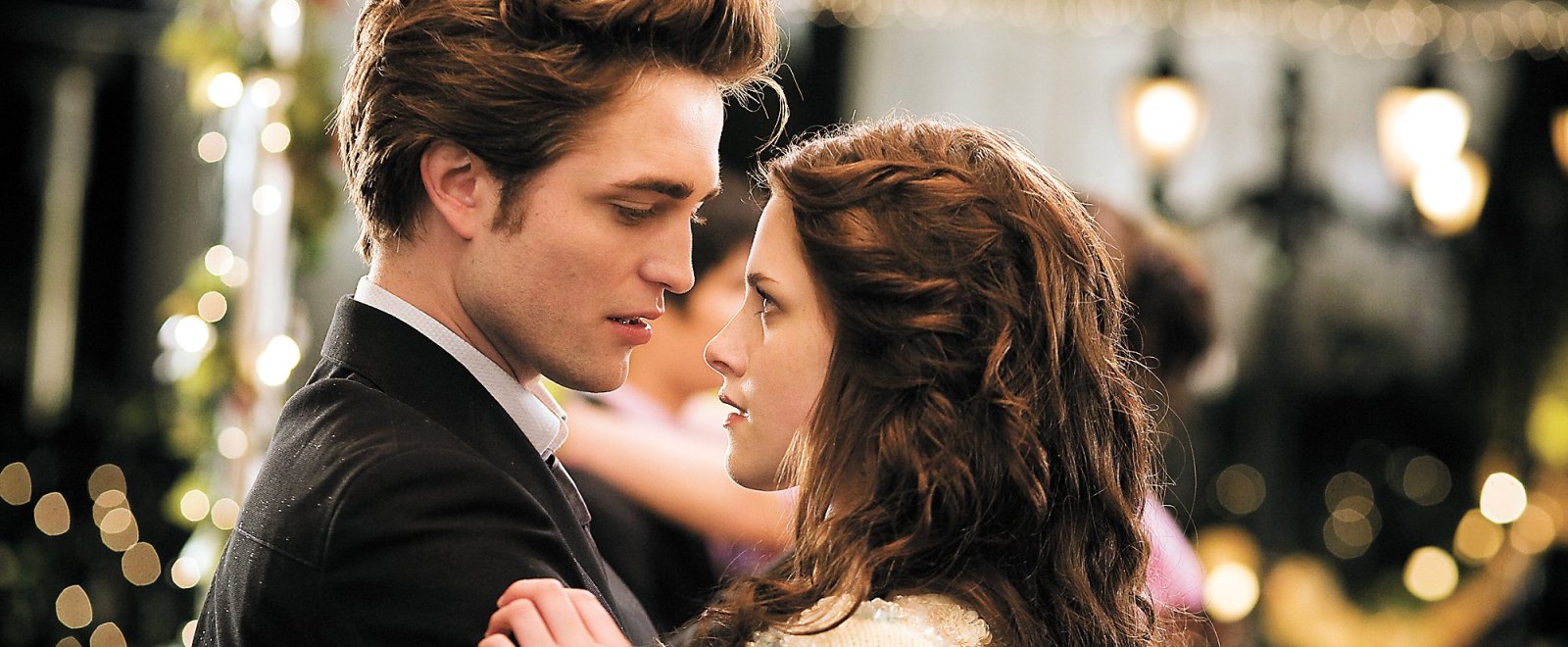 Kristen Stewart Revealed Why She Would Have Dumped Edward Cullen ‘Immediately’ If She Was Bella Swan