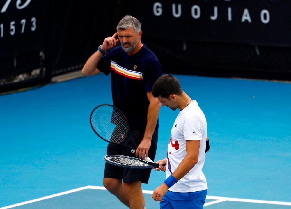 Djokovic splits from Ivanisevic with bitter sweet message