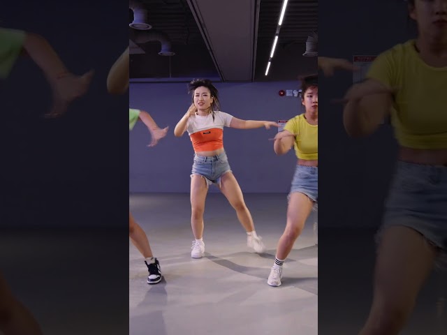 shake it up🔥 #jj #choreography
