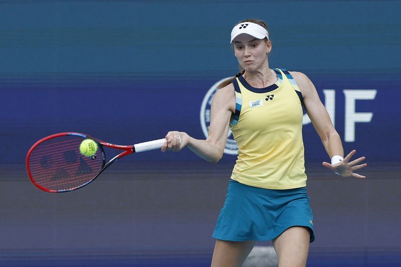 Tennis-Rybakina survives Azarenka test to reach Miami Open final