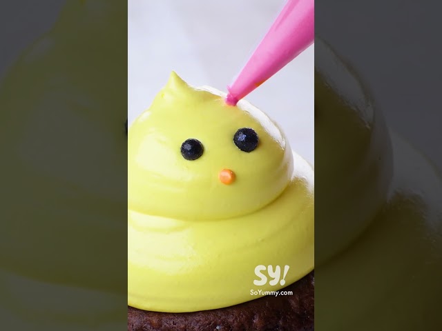 Ditch Easter Eggs, make Easter Cupcakes!  #soyummy