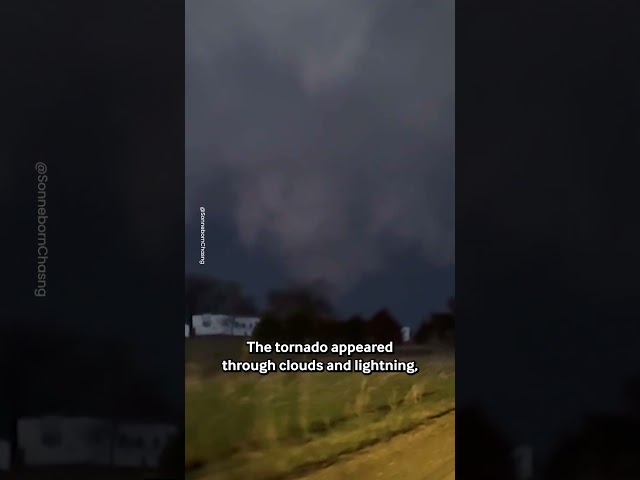 Approaching A Night Time Kansas Tornado 🌪