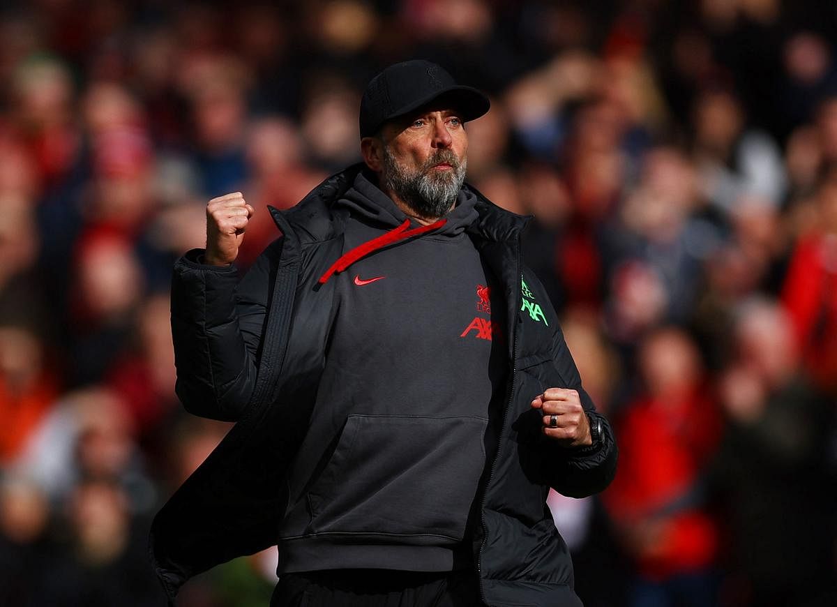 Liverpool must remain positive in title race, says Klopp
