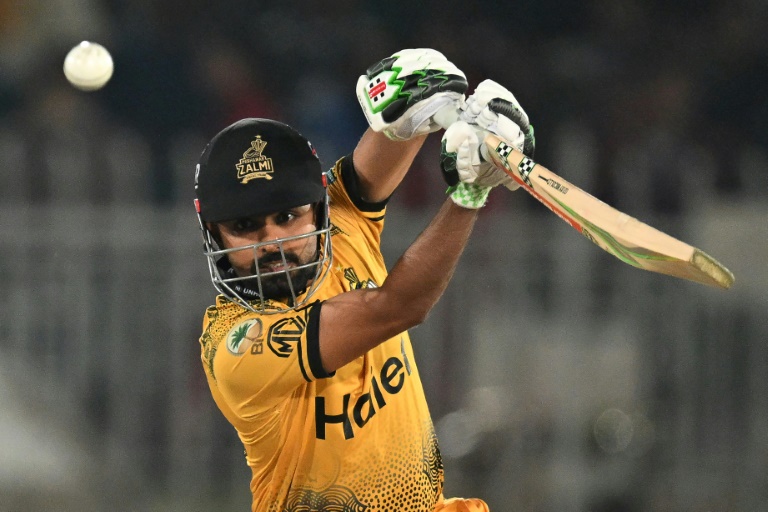 Azam vows to make Pakistan world-beaters after regaining T20 captaincy