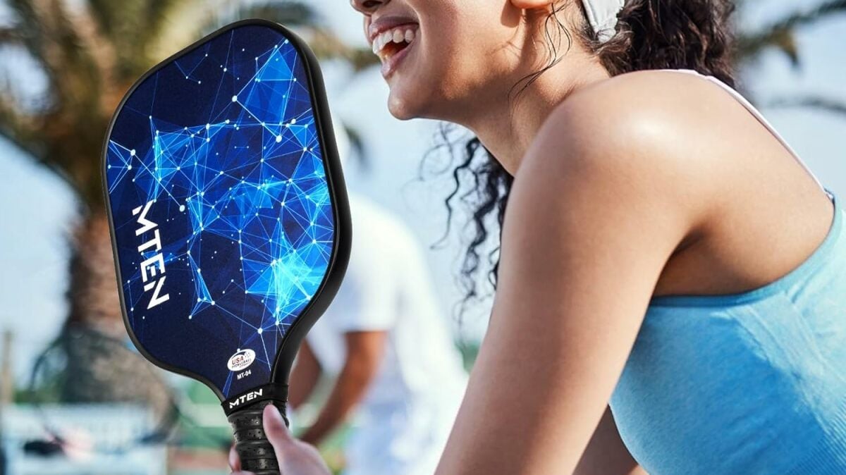 Amazon's serving up pickleball paddle deals just in time for spring