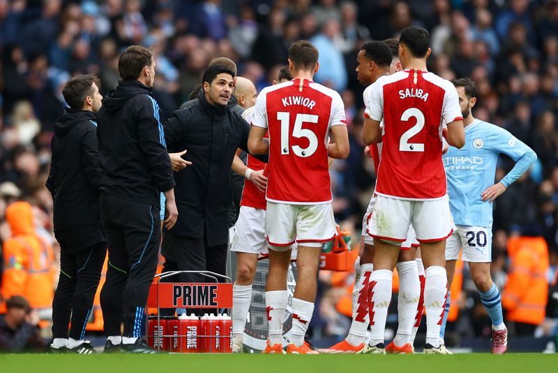 Soccer - Arsenal on track and energised for run-in, says Arteta