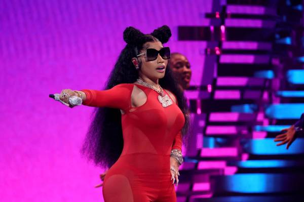 Nicki Minaj, Billie Eilish, Katy Perry and other musicians sign letter against irresponsible AI