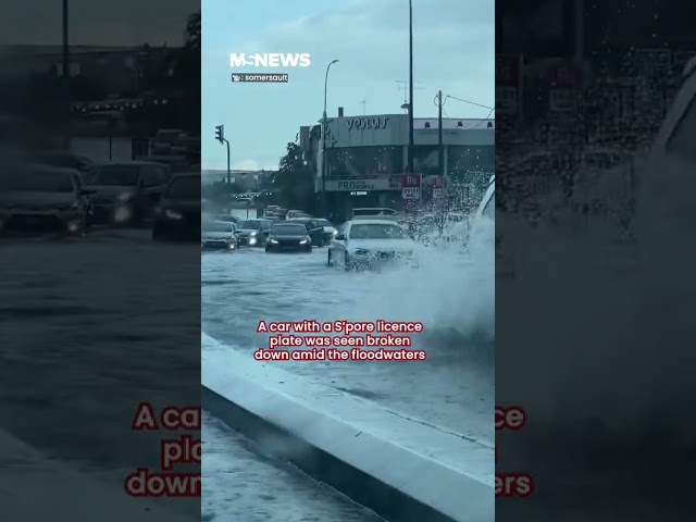 Car with S'pore licence plate breaks down in floodwaters in JB