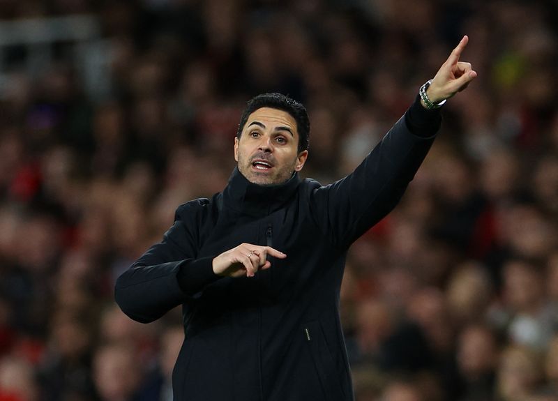 Soccer-Arteta delighted as bit-part players keep title chase on track