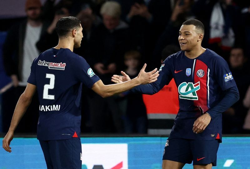 Soccer-Mbappe sends PSG into French Cup final