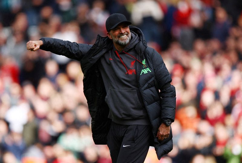 Soccer - Klopp plans to tune out Arsenal, City games to keep heart rate down