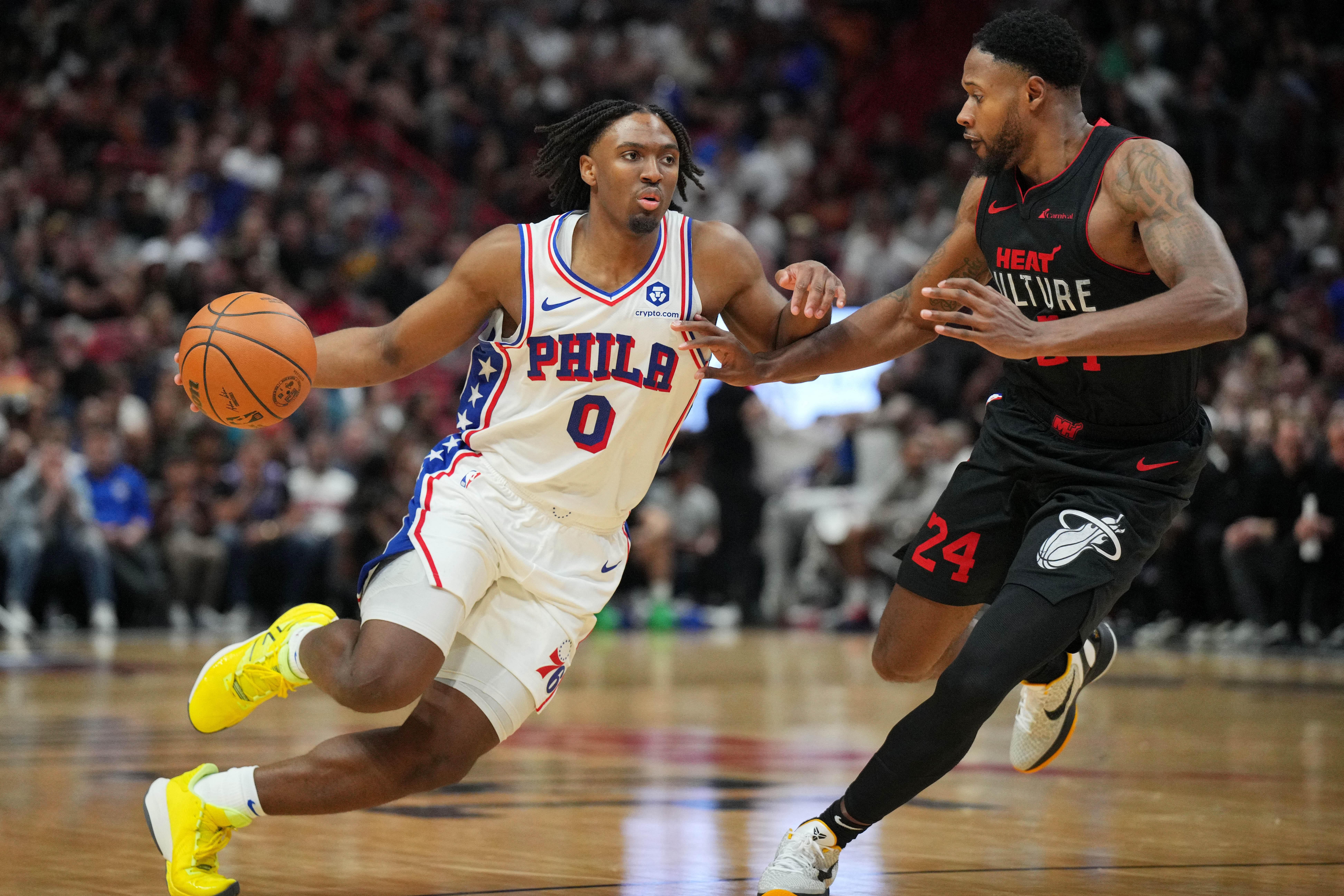 Philadelphia 76ers, Golden State Warriors boost NBA play-off hopes with key wins